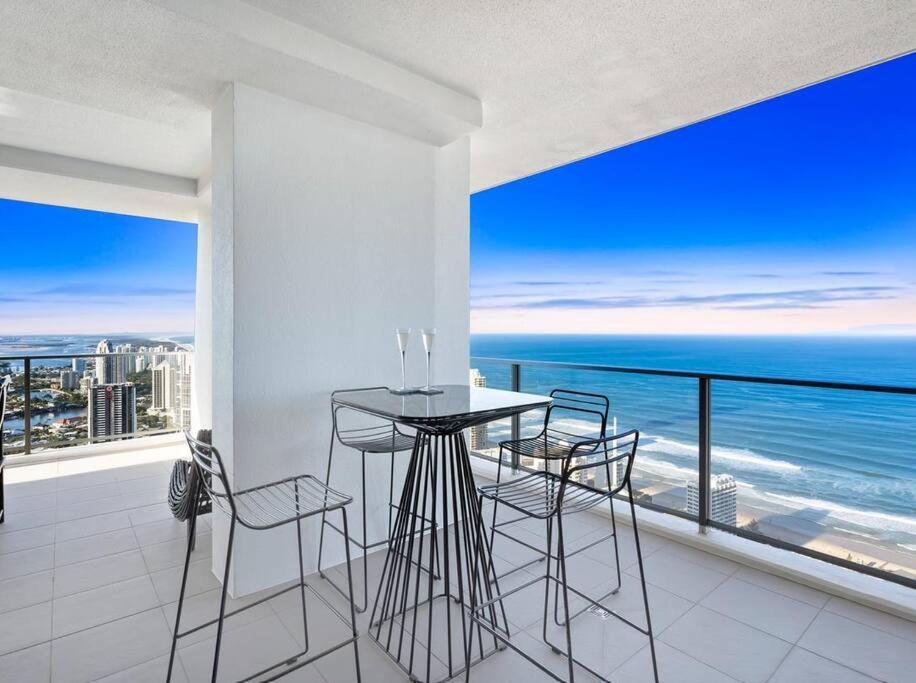 Exclusive Circle On Cavil Sub-Penthouse Luxury Apt - Hosted By Coastal Letting Guldkusten Exteriör bild