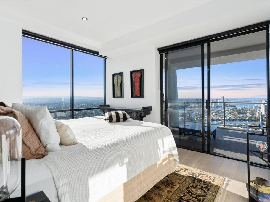 Exclusive Circle On Cavil Sub-Penthouse Luxury Apt - Hosted By Coastal Letting Guldkusten Exteriör bild